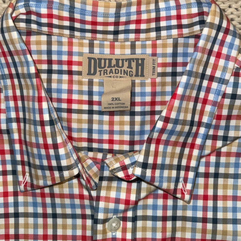 Duluth Trading Co Red and Blue Plaid Men's Shirt